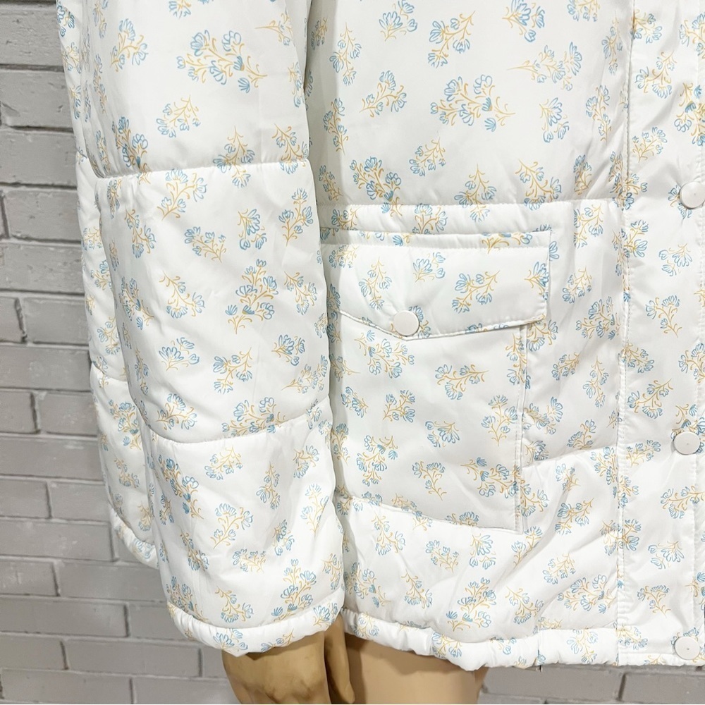 Neon Rose Women’s Vintage Ditsy Floral Puffer Jacket - Picture 7 of 10